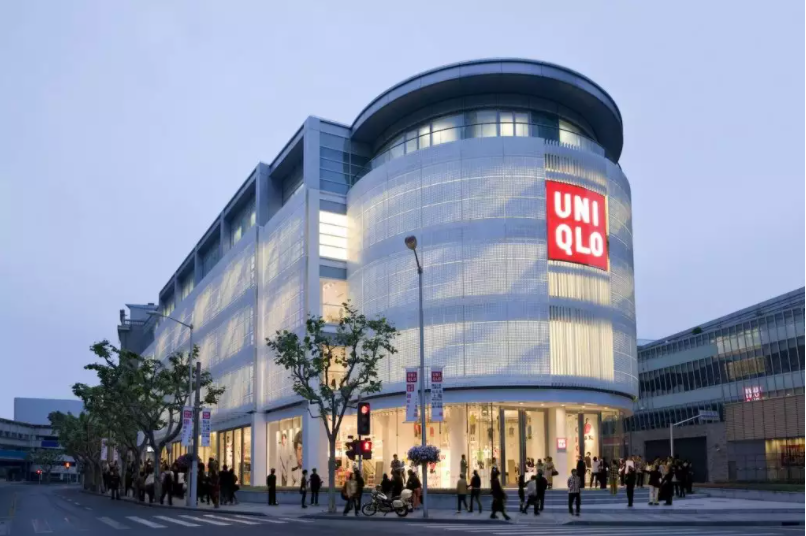 Uniqlo ֳɴ 100% ȫԶִеֱ·װ